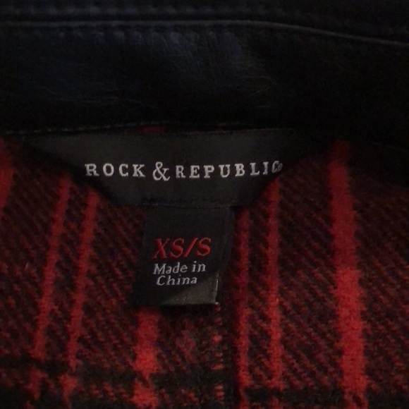 Rock&Republic Red and Black Plaid Cape - Picture 7 of 11